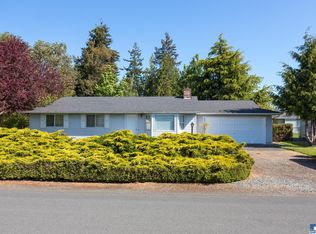 961 Medsker Rd, Sequim, WA 98382