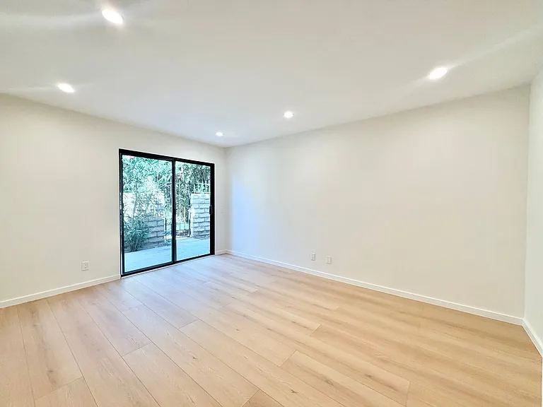 1407 N Sunrise Way #18 — Photo 15