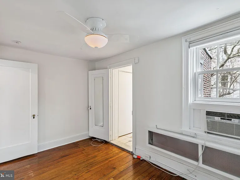 423 S Carlisle St — Photo 32