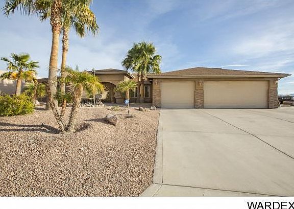 2nd image of 2910 Corral Dr
