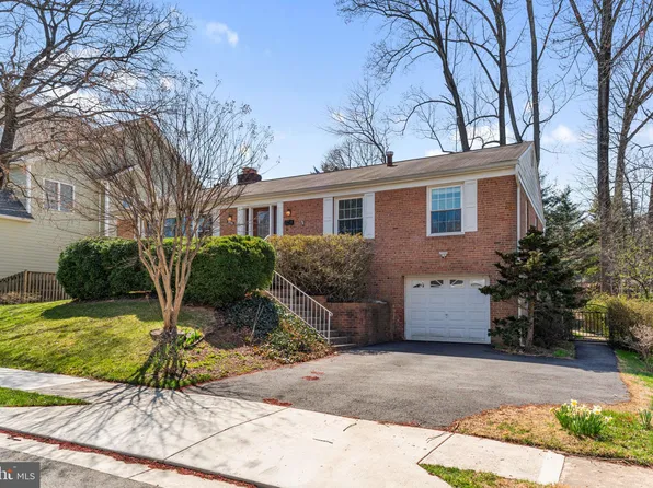 3858 N Tazewell St, Arlington, VA 22207