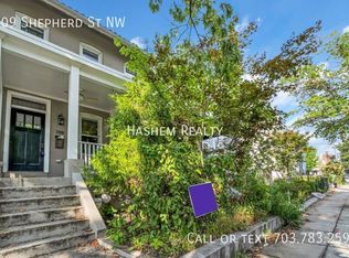 709 Shepherd St NW, Washington, DC 20011