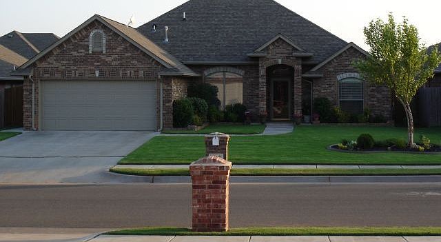 10617 NW 40th Terrace