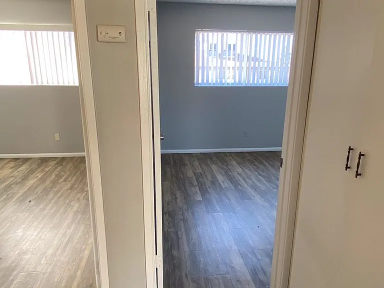 798 McClure St. — Photo 25