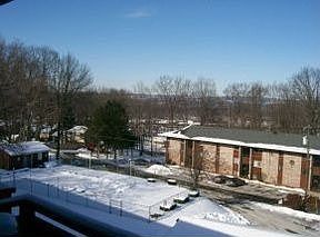 5th image of 201 Evergreen St Unit 1-3