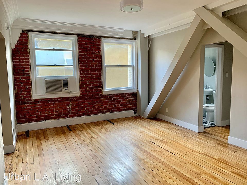 1st image of 527 S Hobart Blvd #9839446