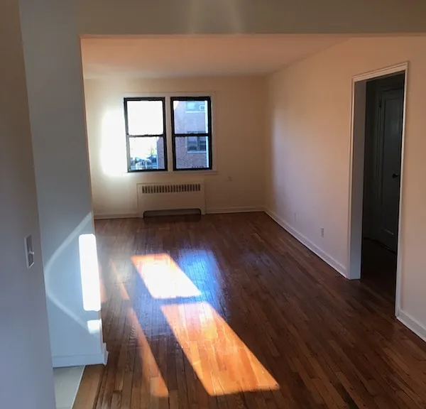 Cooper Dr — Photo 3