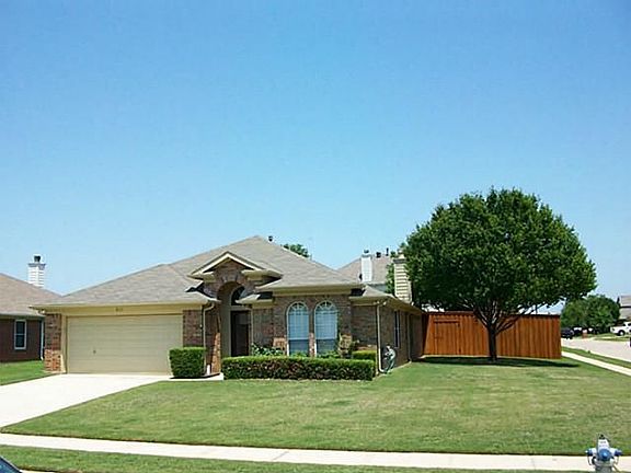 2nd image of 311 Ashley Oak Ln
