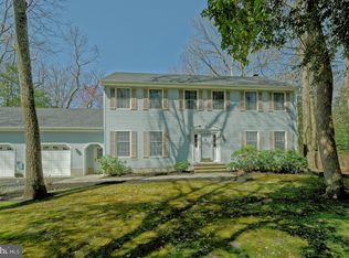 12 Robbins Way, Southampton, NJ 08088