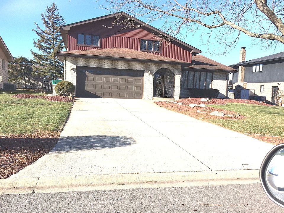 1st image of 13636 Wooly Hill Dr