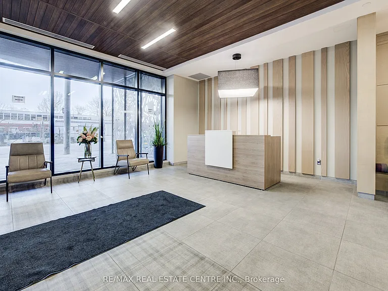 108 Garment St #810 — Photo 4