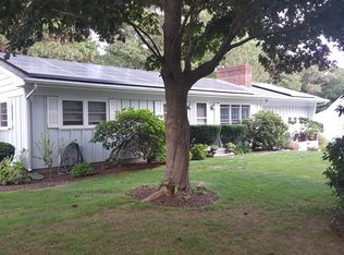 14 Green Pond Rd, East Falmouth, MA 02536