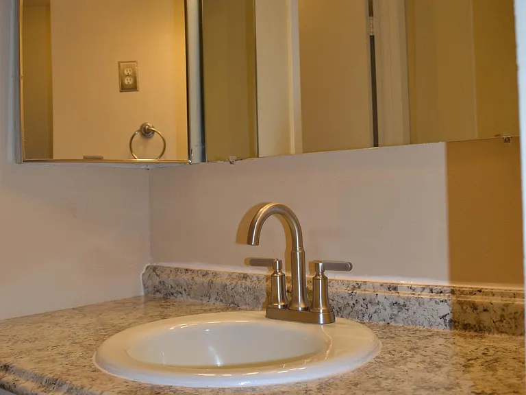 638 E Williamsburg Park Cir — Photo 18