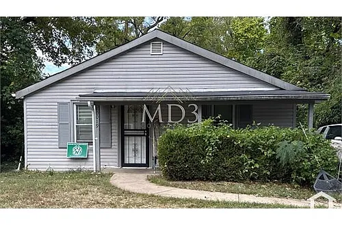 10019 Lord Dr Photo 1