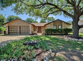 209 Hickok St, Round Rock, TX 78681