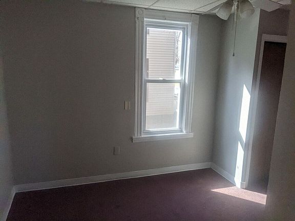 3rd image of 200 Park St APT 2