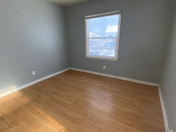 3rd image of 531-535 Sherman Ave #531