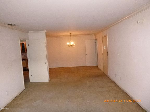 3rd image of 4701 Weybridge Gdns APT 103