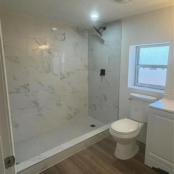 1539 Roselawn St SW — Photo 12