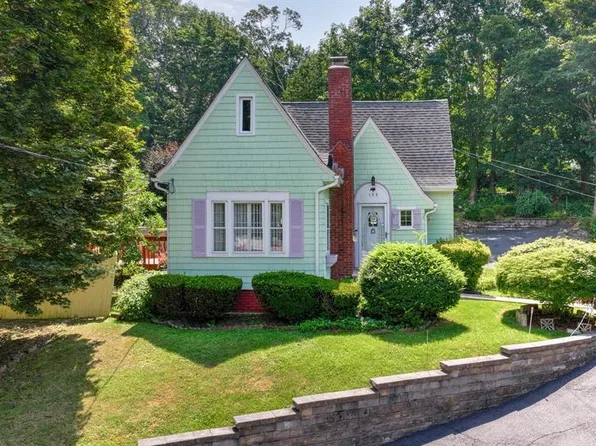 103 Woodside Ave, Newton, NJ 07860