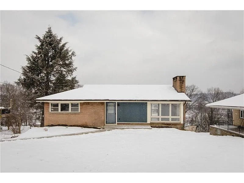 276 Coraopolis Rd photo 1