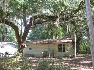 924 Maltas Ave, Interlachen, FL 32148