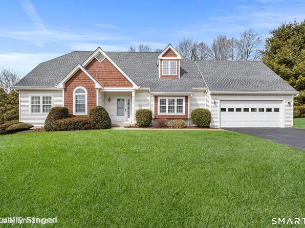 177 Thistle Pond Drive #177, Bloomfield, CT 06002