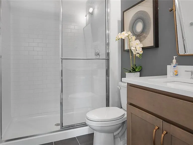 820 Snider Walk — Photo 17