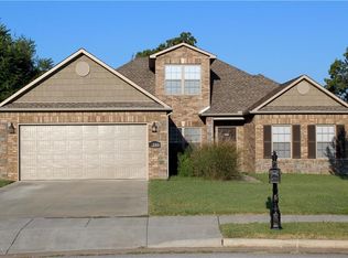 3299 Laurel Spring Cv, Springdale, AR 72762