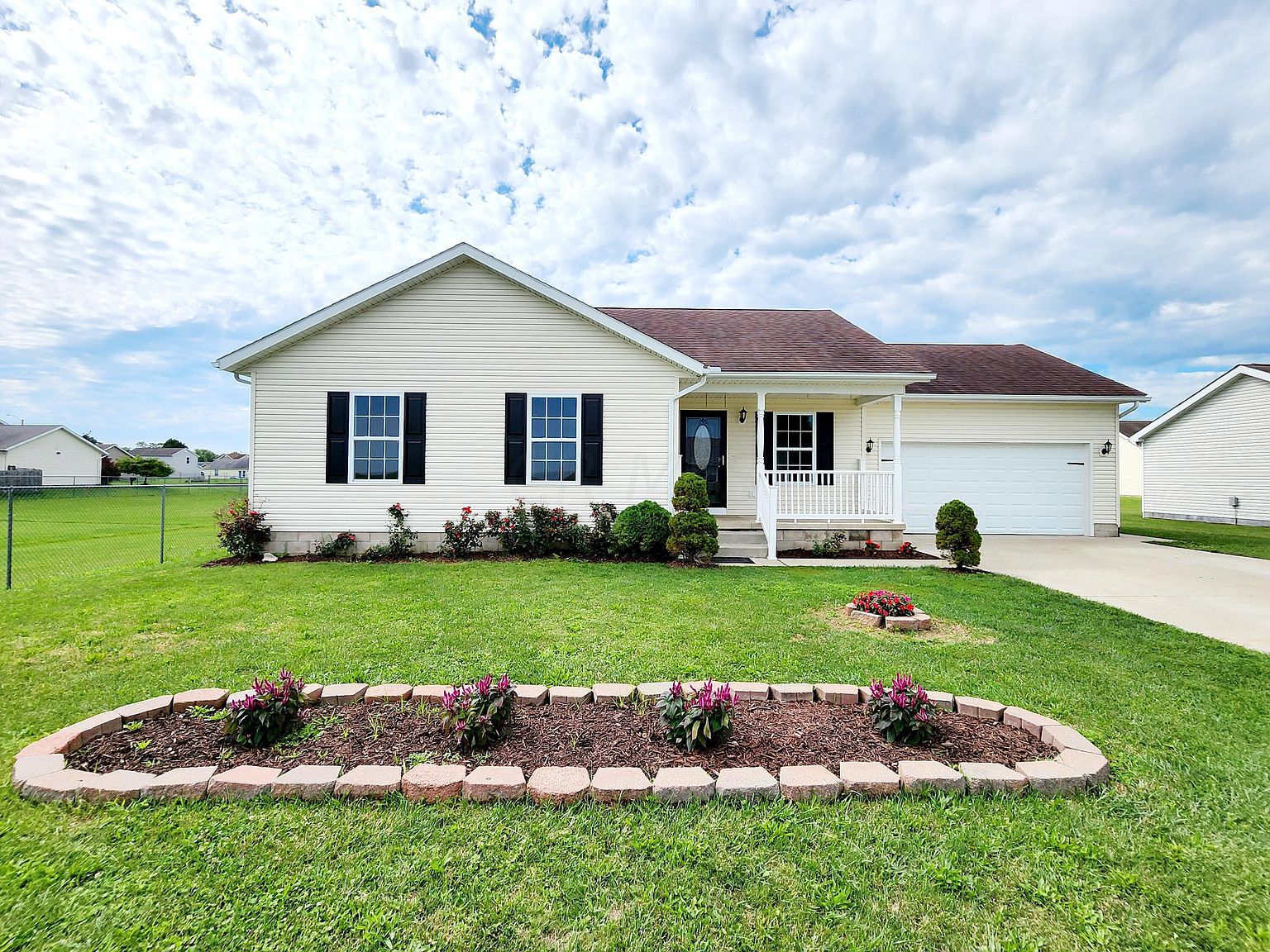 817 Linden Ave, Washington Court House, OH 43160 Zillow