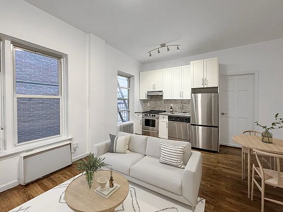 2nd image of 139 E 13th St APT 4B
