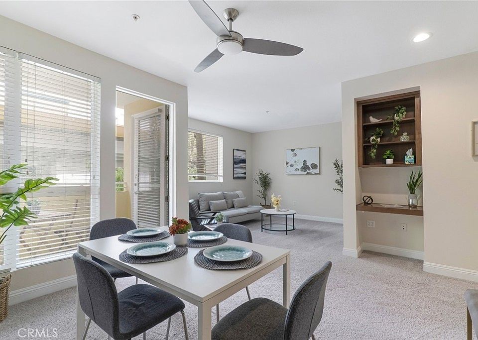 1st image of 21301 Erwin St Unit 228