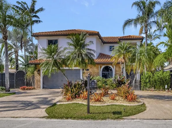 14272 SW 152nd Ct, Miami, FL 33196