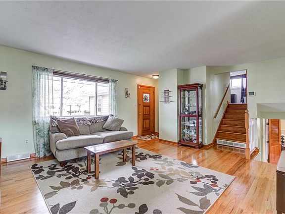 4th image of 5816 Wengler Dr