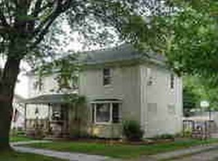 130 S Main St, Bradner, OH 43406