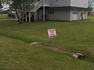 300 Bay Lake Dr, Chocowinity, NC 27817