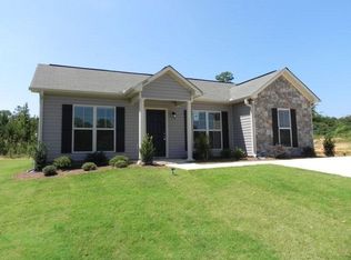 2201 Winding Oak Dr, Opelika, AL 36804