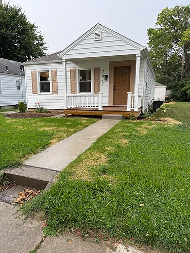2617 Carew St Photo 1