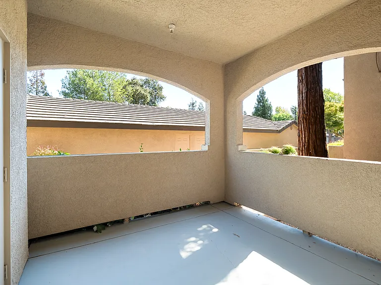 Donner - 2BR, 2BA 1,058SF
