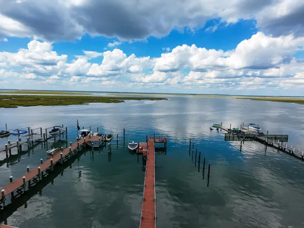 4501 Atlantic Brigantine Blvd, Brigantine, NJ 08203