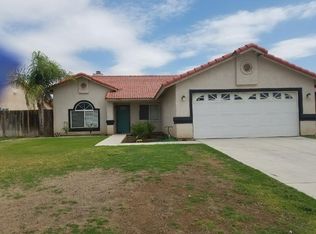5314 Sugar Pine Dr, Bakersfield, CA 93313