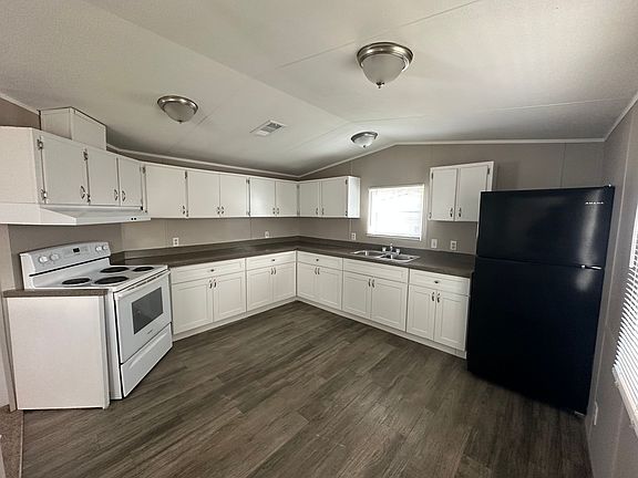 5th image of 1734 Linares Way