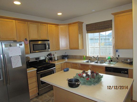 2nd image of 314 Asmundson Ln N
