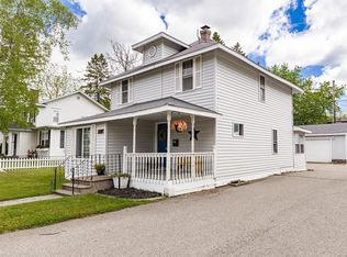 318 7th St, Cloquet, MN 55720