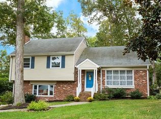 7813 Brown Rd, North Chesterfield, VA 23235