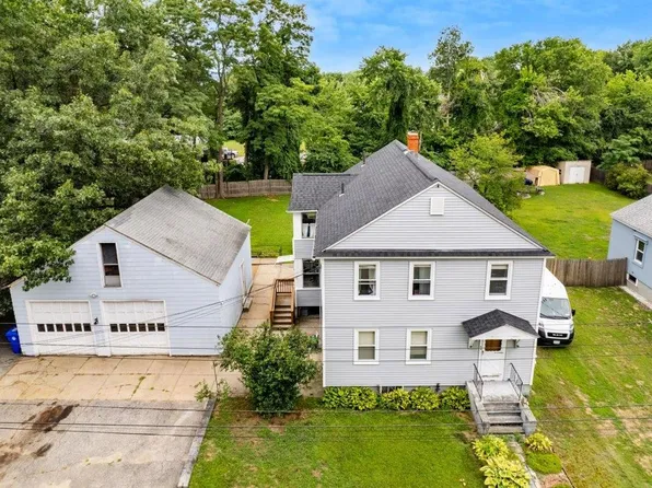 215 W Elmwood Avenue, Manchester, NH 03103