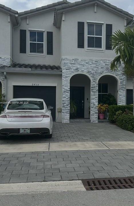 1st image of 2615 SE 12th St