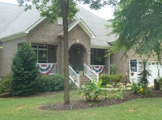 105 Mainview Dr, Mooresville, NC 28117