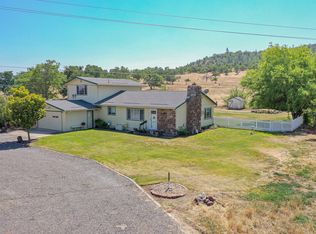 10601 Antioch Rd, White City, OR 97503