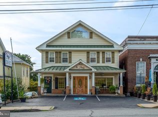 80 W Market St, Hallam, PA 17406